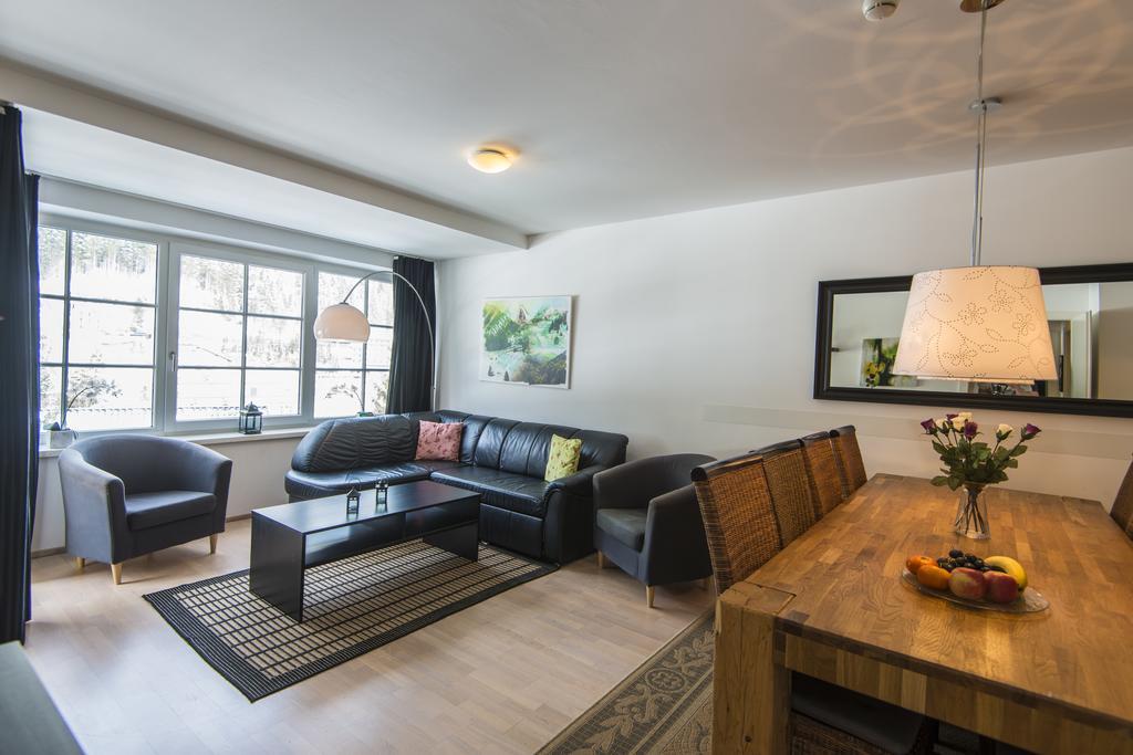 Sonnenwende By Alpentravel Aparthotel Bad Gastein Phòng bức ảnh